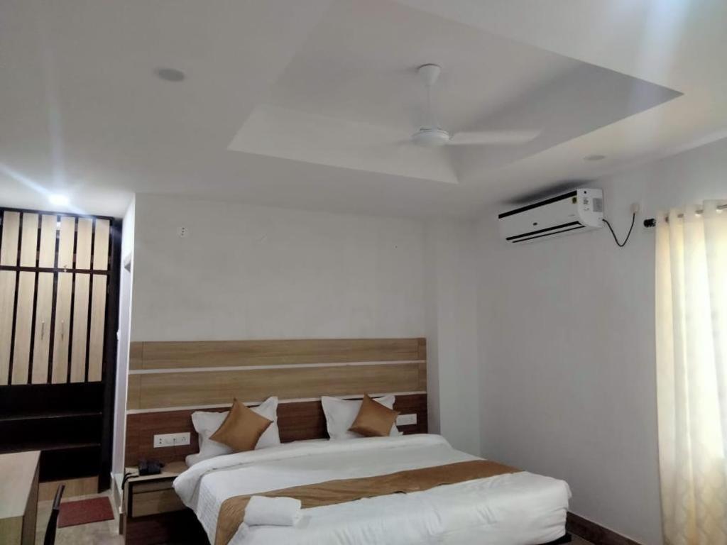Hotel Magic Square Guwahati Exterior foto